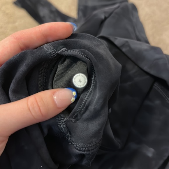 Lululemon Align High-Rise Crop - Picture 3 of 3